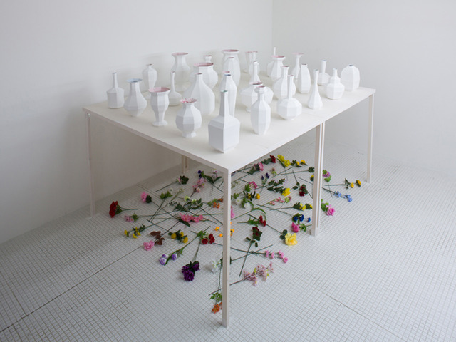 「ONE OFF DESIGN_FAKE VASES FOR FAKE FLOWERS」2014