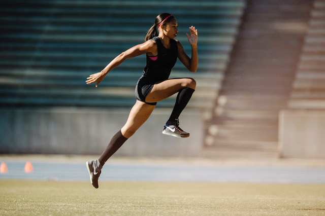 「ナイキ ズーム オールアウト フライニット（Nike Zoom All Out Flyknit）」（2万2,000円）