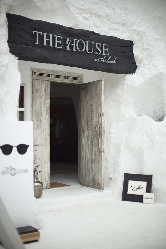 葉山のプライベートビーチを持った邸宅「THE HOUSE on the beach」とコラボした「クラブラウンド　ベース」