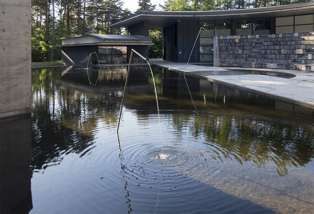 Shuta HasunumaInstallation view of “compositions: space, time and architecture” at Aomori Contemporary Art Centre, 2015