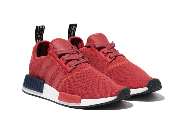 「エヌ エム ディーアール ワン ウィメンズ（NMD_R1 W）」（1万4,990円）