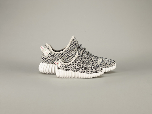 YEEZY BOOST 350 INFANT タートルダヴカラー（1万8,000円）