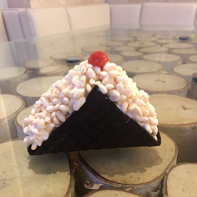 「おにぎり（Onigiri soft serve）」（税込750円）