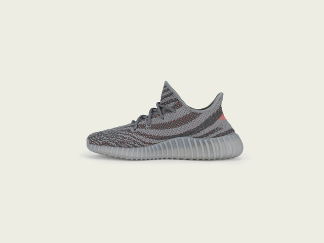 「YEEZY BOOST 350 V2」（2万8,000円）