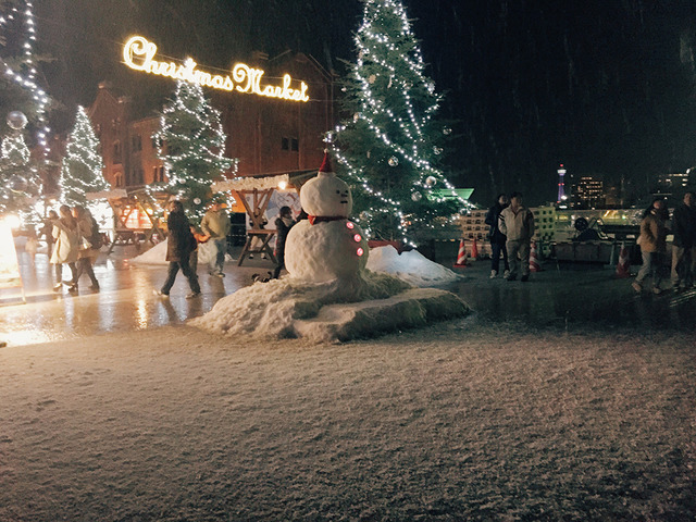 「Christmas Market in 横浜赤レンガ倉庫」開催