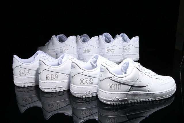 「NIKE AIR FORCE 1’07」（1万2,000円）