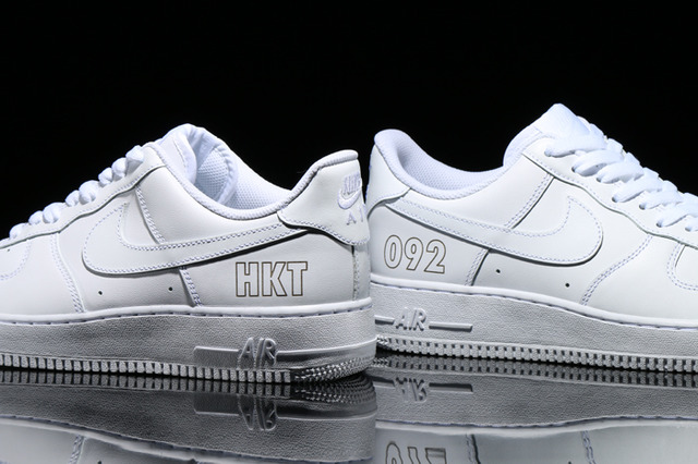 「NIKE AIR FORCE 1’07」（1万2,000円）