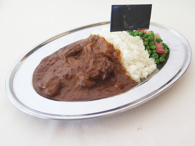 次元のハードボイルドBEEFカレー