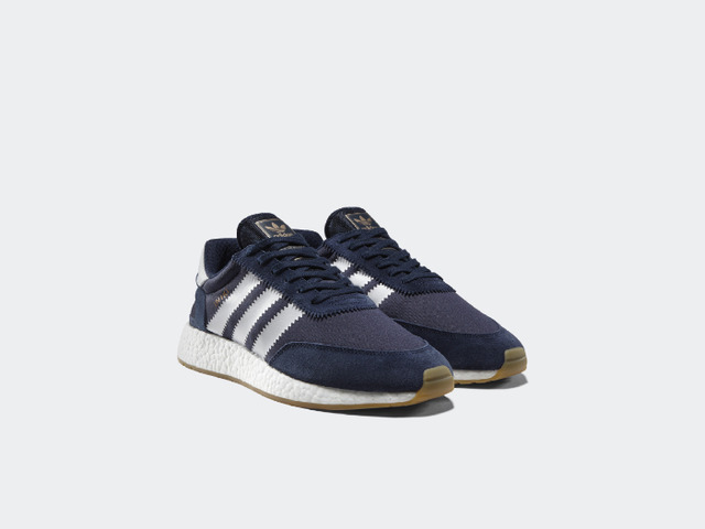 「イニキ（INIKI）」（1万7,000円）