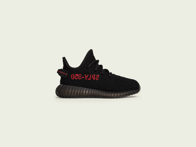 YEEZY BOOST 350 V2 INFANT（1万8,000円）