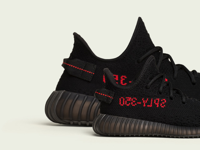 アディダス オリジナルスとカニエ・ウェストから「YEEZY BOOST 350 V2」と「YEEZY BOOST 350 V2 INFANT」が登場