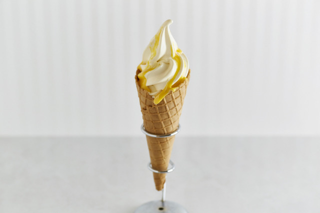 EGG SOFT-CREAM（290円）