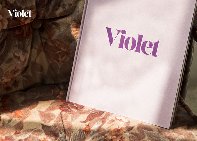 Violet Book Collector's Edition（5,000円）が数量限定で発売