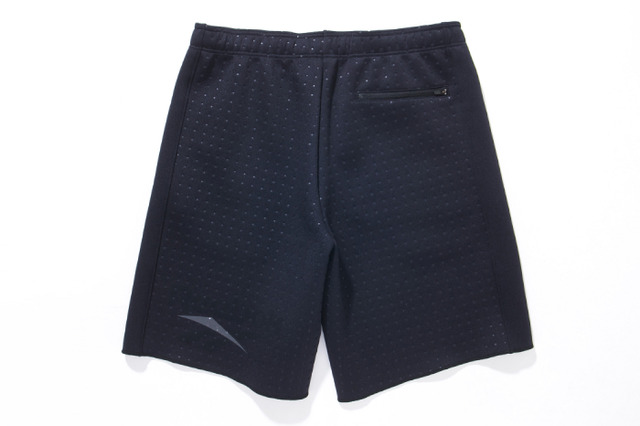 NHW SHORT（1万9,000円）