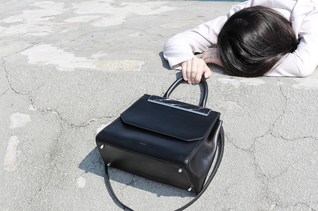 カフネ（CAFUNE）「Camber Satchel」