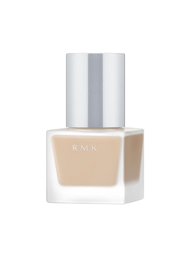 「RMK リクイドファンデーション」（30ml 4,500円・SPF14 PA++） 全9色