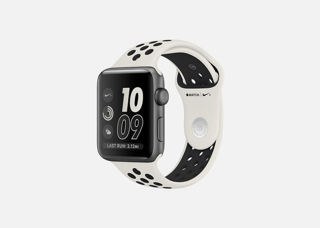 Apple Watch NIKELAB（38mm、3万7,800円/42mm、4万800円）