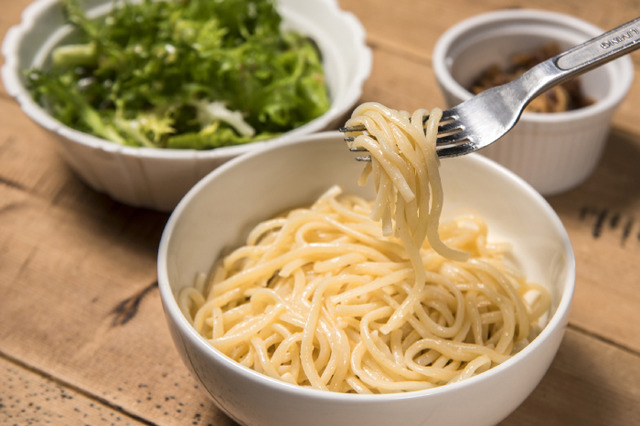 おいしい食べ方その2「まずは麺だけ」