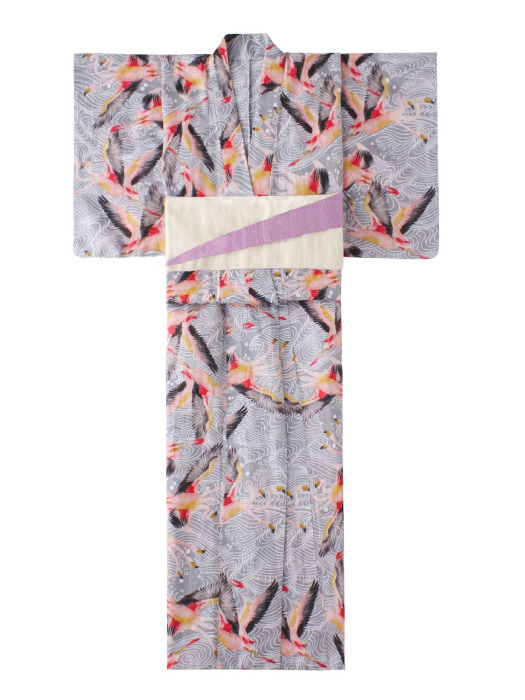 THREE HEADS FLAMINGO YUKATA（グレー/3万5,000円）