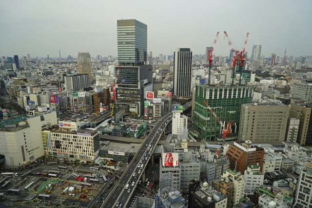 DSMGにてゴーシャ・ラブチンスキーの最新写真集「東京」（セット販売/5,000円）が限定発売