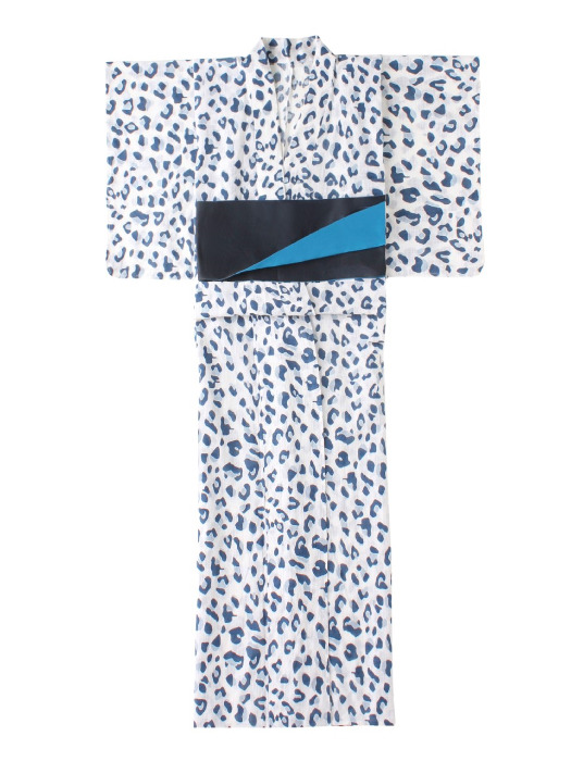 LEOPARD YUKATA（ホワイト/3万5,000円）