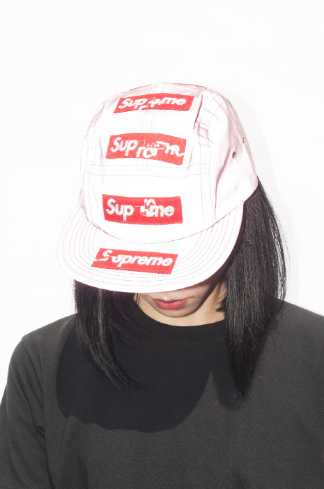 「Dear Supreme, Dear PLAY Nukeme & GraphersRock」