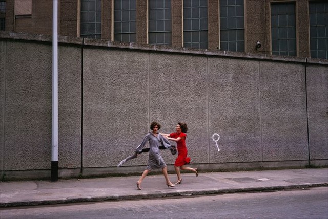 Guy Bourdin, Paris Vogue 1975, chloe autumn-winter 1975 collection