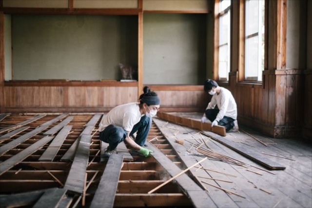 長野県「ReBuilding Center JAPAN」東野唯史