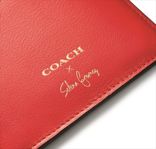 「Coach x Selena Gomez」が9月1日に発売