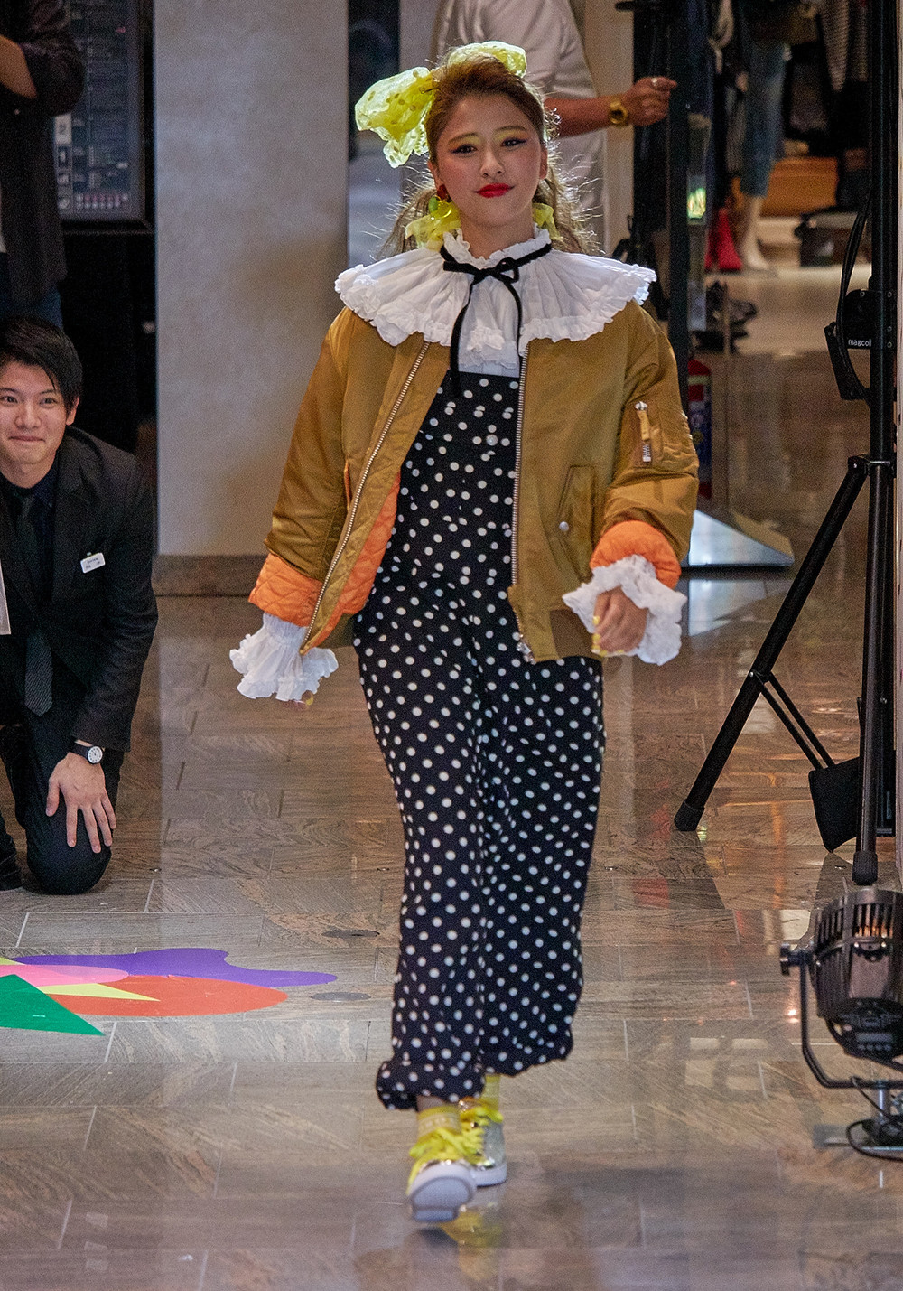 ももクロが新宿伊勢丹でファッションショーを開催！