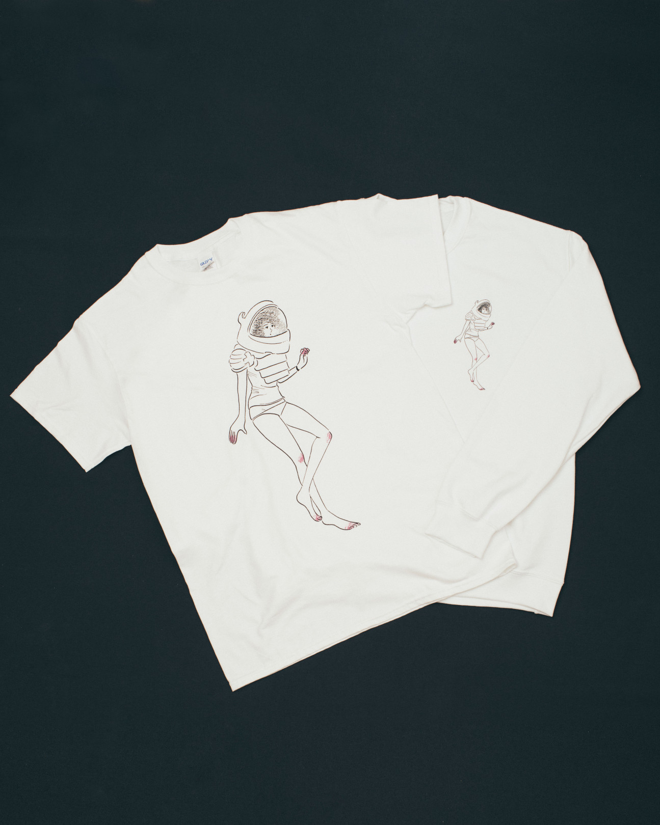 「Tシャツ」（4,200円）