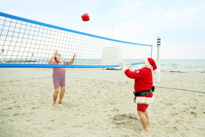 「THE SANTA PARADISE〜日本のサンタさん 20年目の夏」