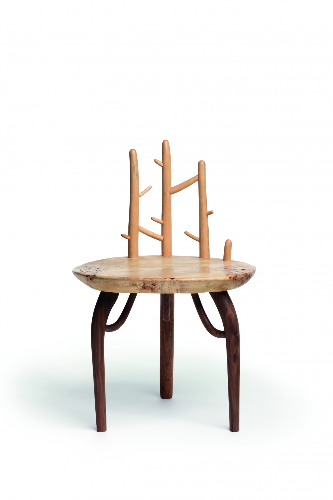 Zhilong Zheng, China ‘Tree Chair’, madera, 46 x 46 x 73 cm. 2015