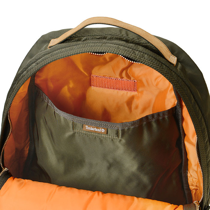 Timberland×PORTER「DAY PACK（KHAKI）」（4万2,000円）