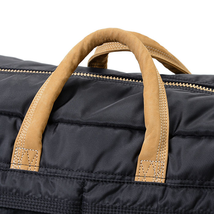 Timberland×PORTER「2WAY BOSTON BAG（BLACK）」（4万6,000円）