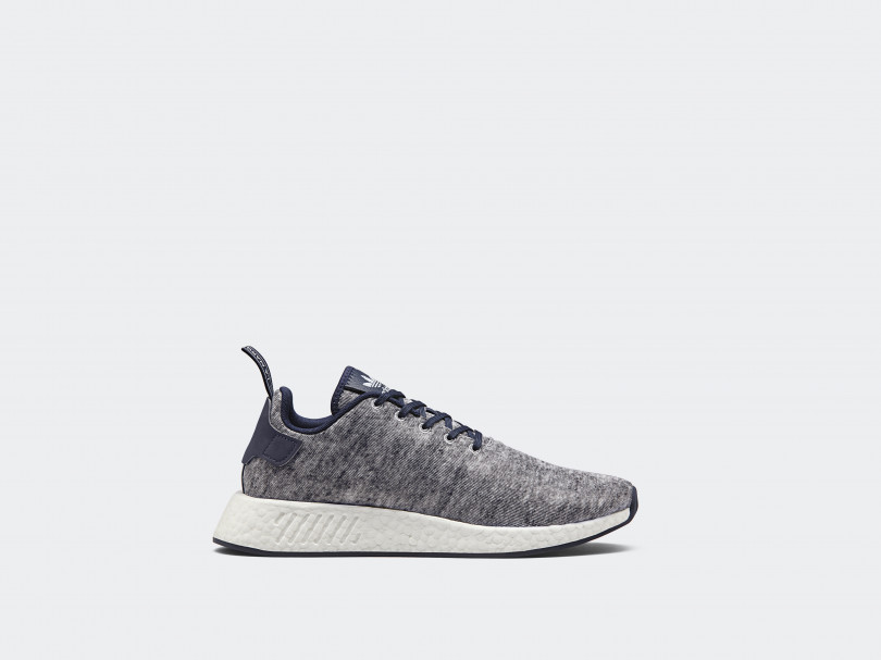 「NMD R2 UAS DA8834」（2万4,000円）