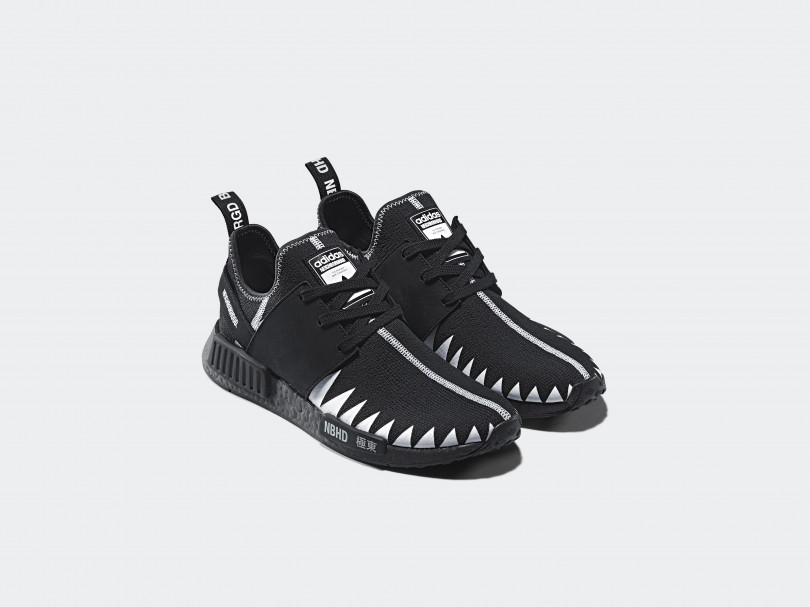 「NMD_R1 PK DA8835」（2万4,000円）