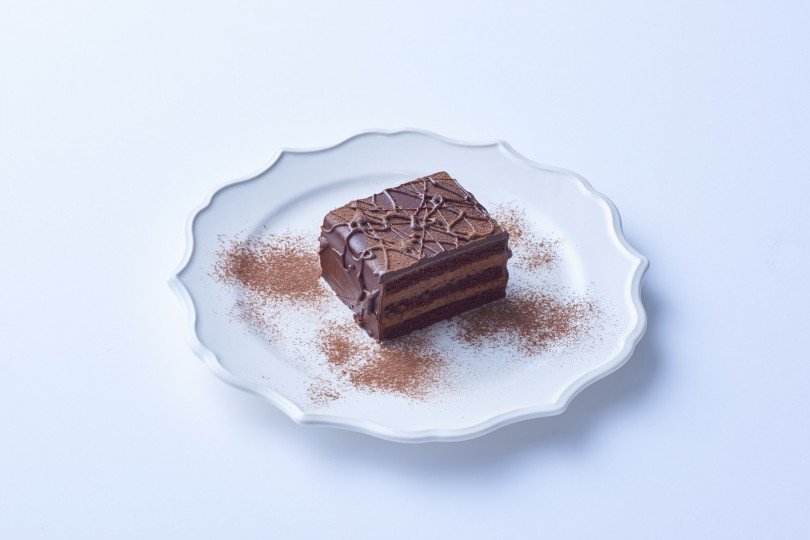 ヴィーガンケーキ「リッチ Soy 生チョコレートケーキ」（680円）