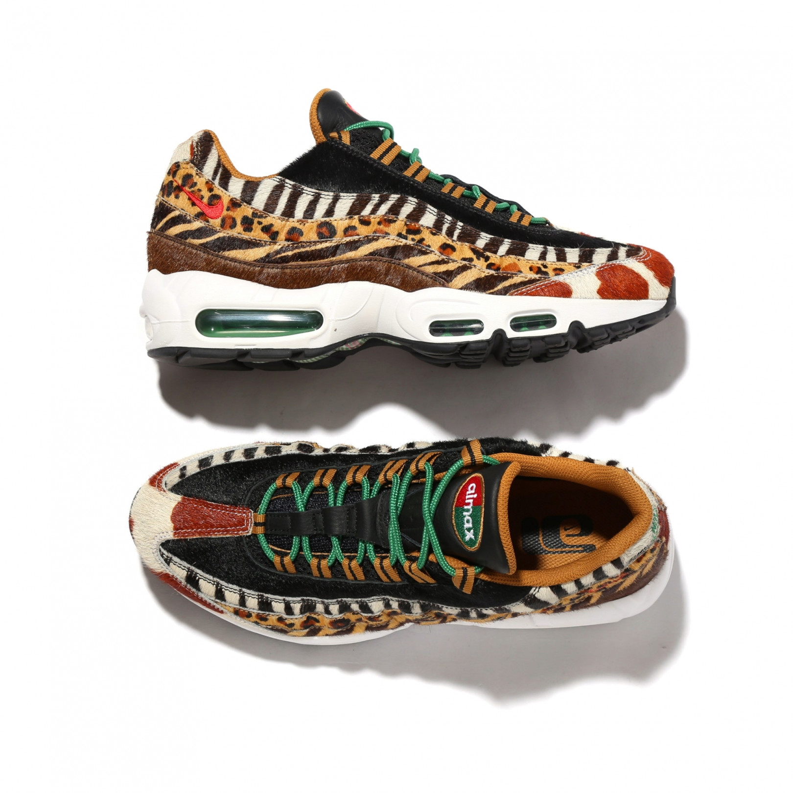 NIKE AIR MAX 95 DLX（2万2,000円）、サイズ：23.0～30.0㎝（29.5㎝無し）