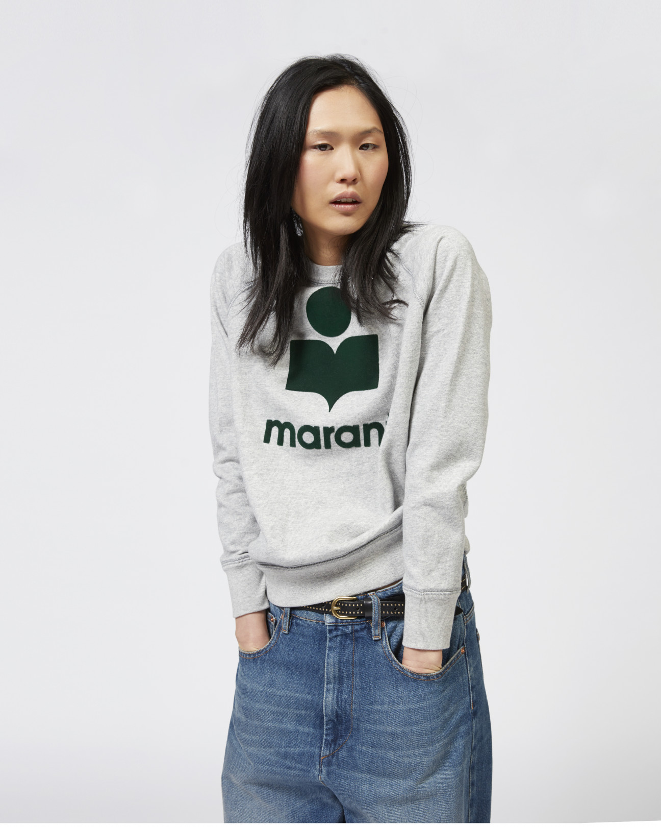 イザベル マラン（ISABEL MARANT）が、カプセルコレクション「LOGO A GOGO」発売