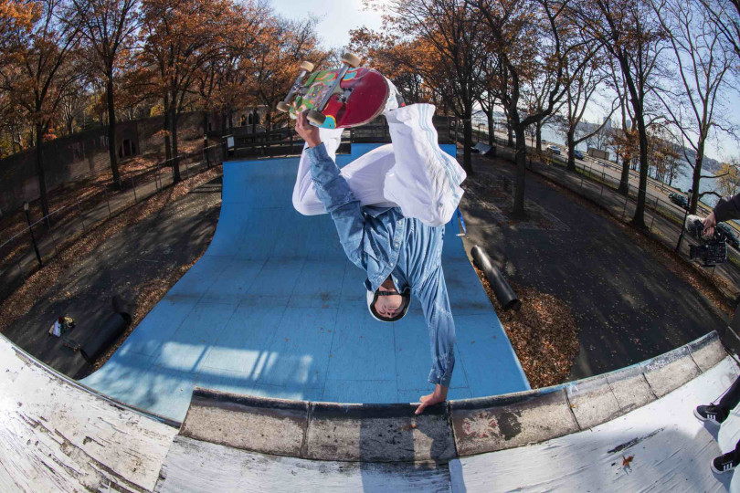 adidas Skateboarding × Krooked Skateboards「KROOKED Collection」