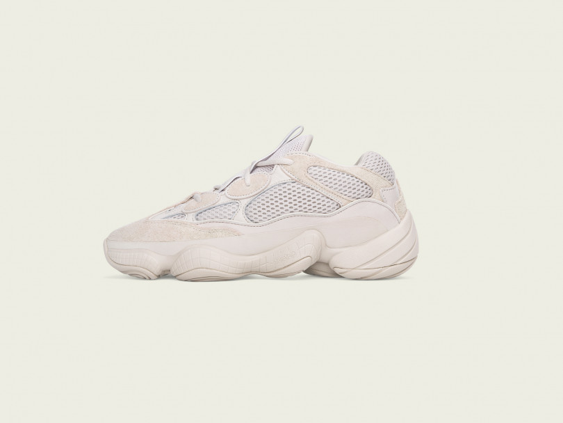 YEEZY 500 BLUSH DB2908（2万5,000円）