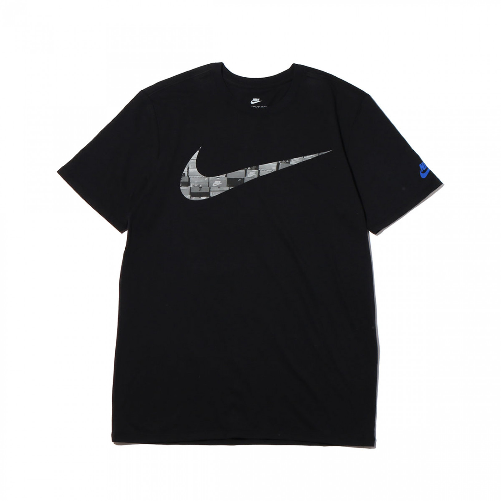 「NIKE ATMOS AIR MAX SWOOSH TEE」（4,000円）