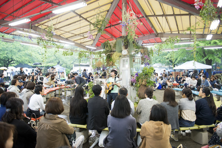 第13回 東京蚤の市が5月26日、27日の2日間、調布にて開催