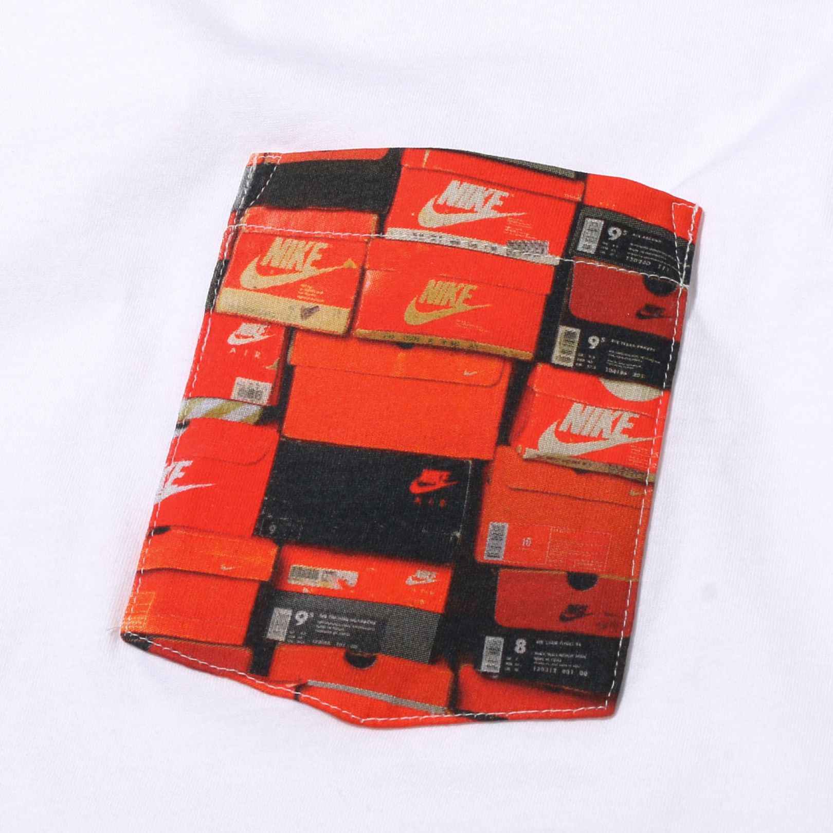 「NIKE ATMOS AIR MAX 90 POCKET TEE」（4,000円）