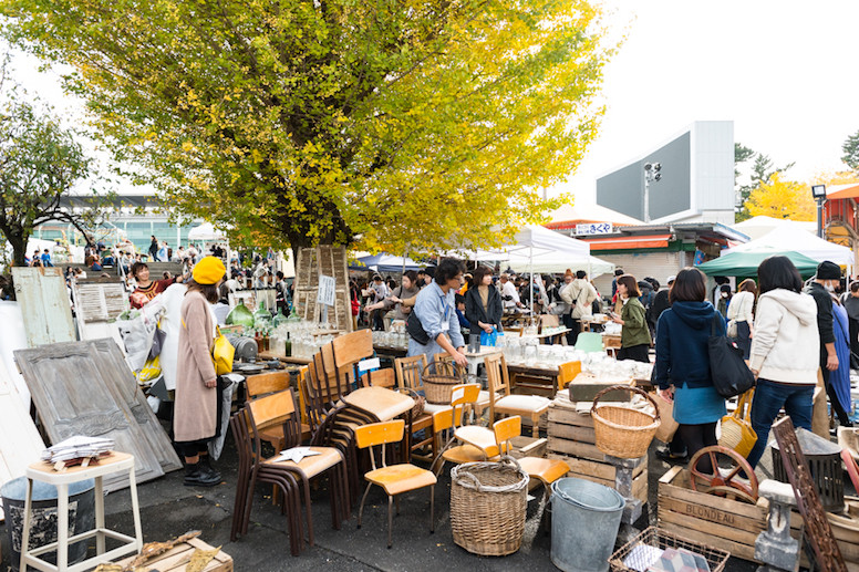 第13回 東京蚤の市が5月26日、27日の2日間、調布にて開催