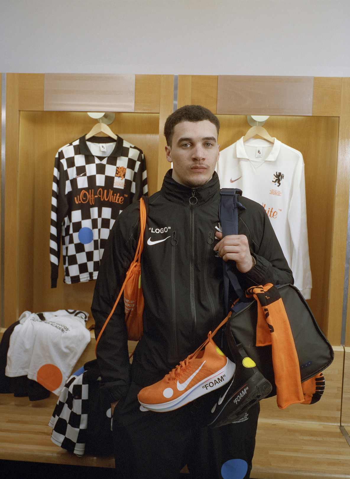 NIKE X OFF-WHITE “FOOTBALL, MON AMOUR”