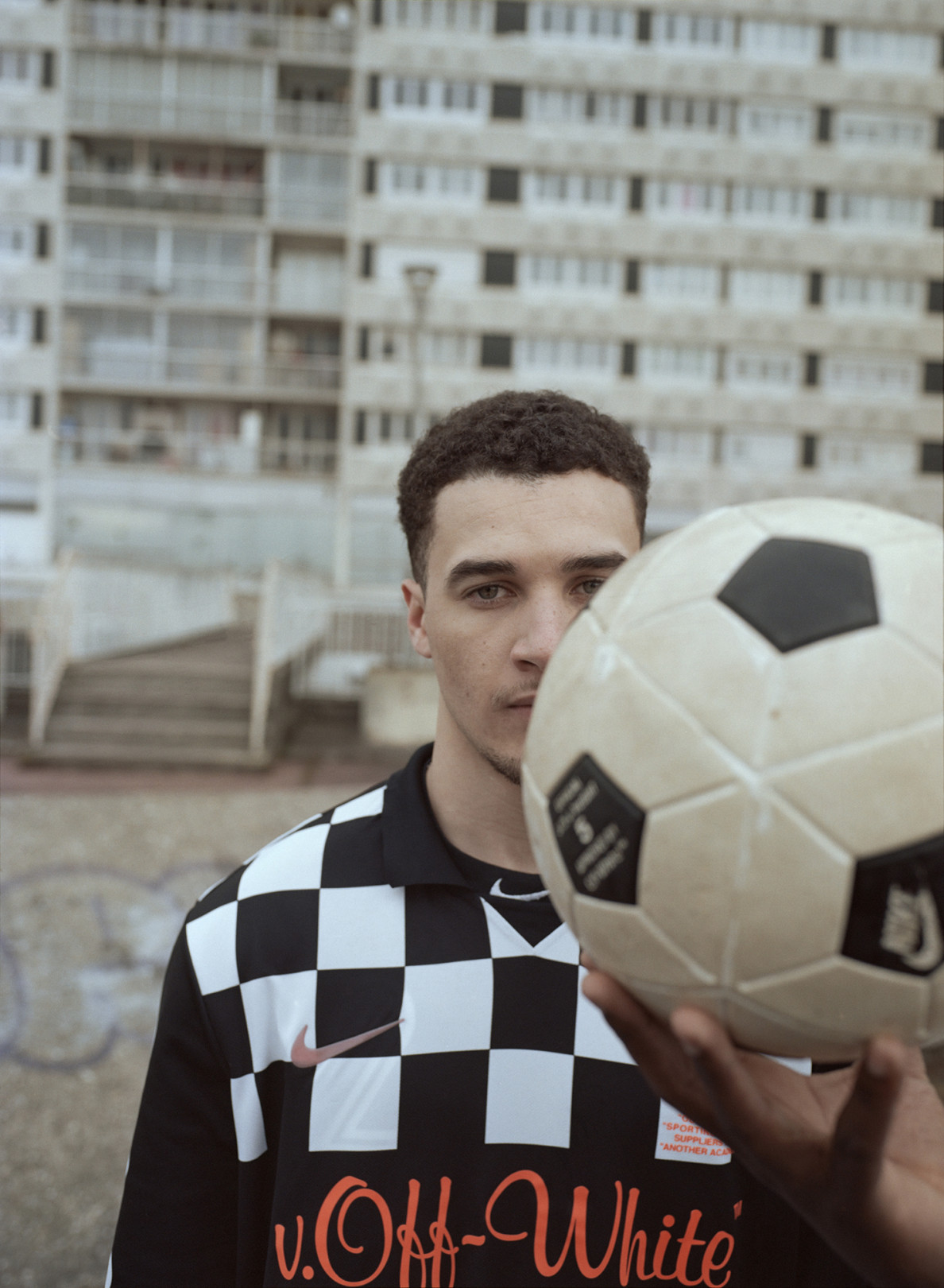 NIKE X OFF-WHITE “FOOTBALL, MON AMOUR”