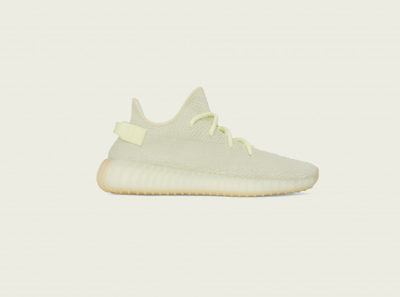 アディダスとカニエ・ウエストのコラボレートコレクションから「YEEZY BOOST 350 V2 BUTTER」登場