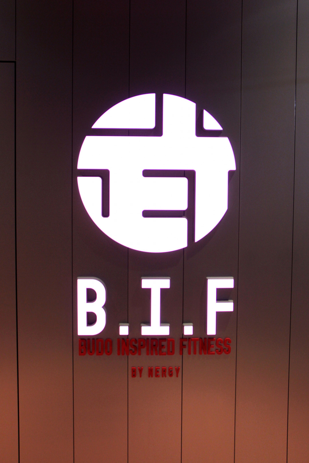 ジュンの手がける新しいフィットネススタジオ「ビーアイエフ バイ ナージー（B.I.F BY NERGY）」が原宿にオープン